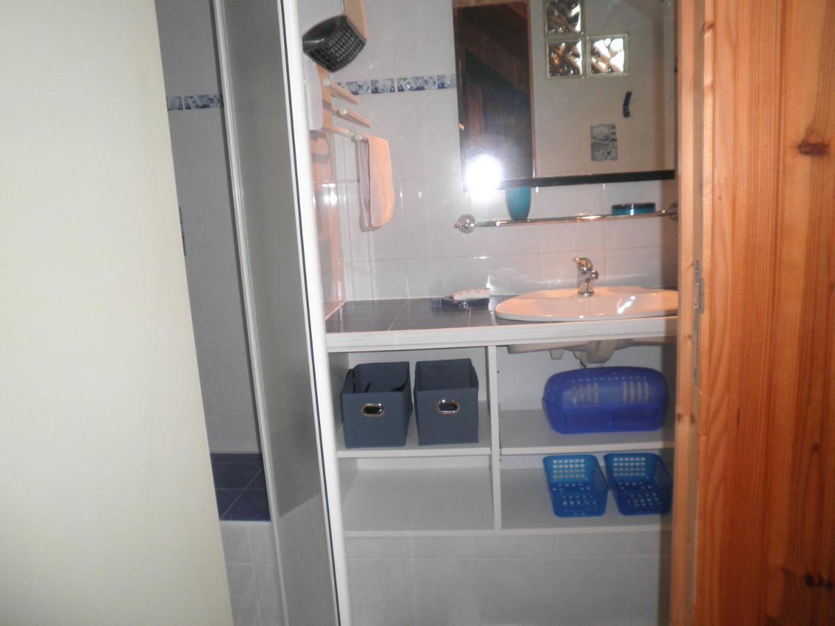 Appartement F1 mansardé à 100m de la plage, proche de Arromanches et des plages du Débarquement Saint-Côme-de-Fresné Extérieur photo